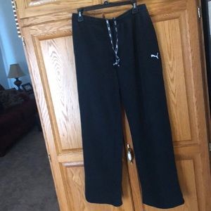 Men’s Puma sweatpants